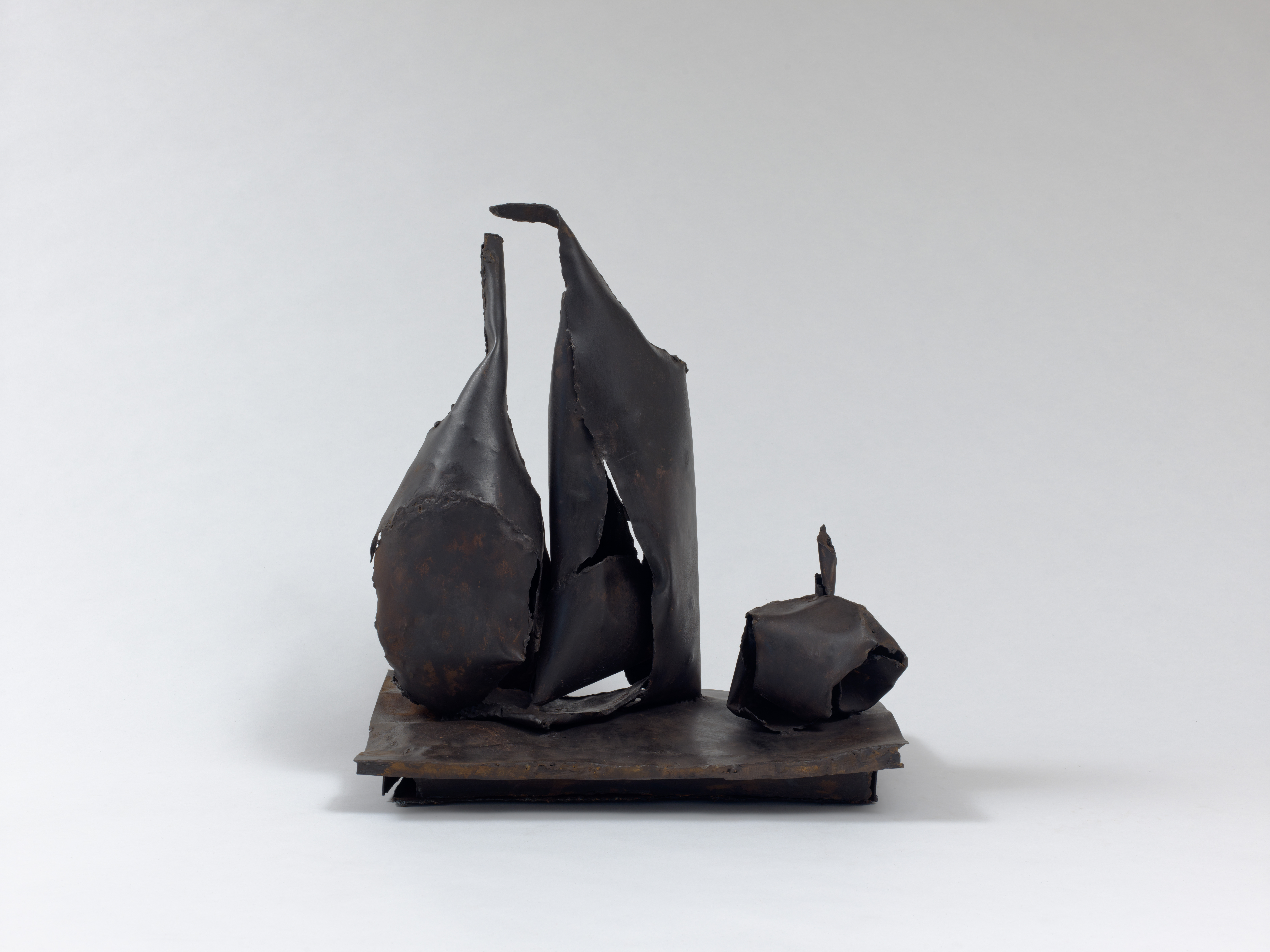 Annie LACOUR, Composition 2 pots un fruit, 46 x 50 x 30, 2018